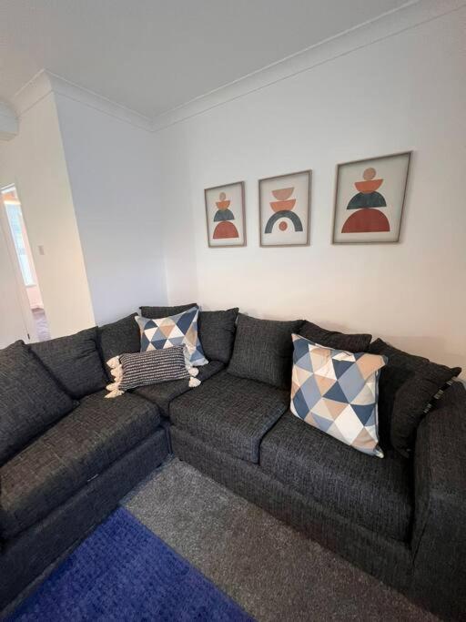 Bridge Place - Spacious Home With Plenty Of Beds! Мертир-Тидвилл Экстерьер фото